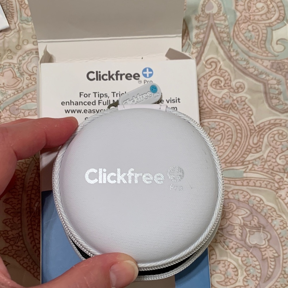 Clickfree Pro USB Backup Drive - Silver - Picture 2 of 4